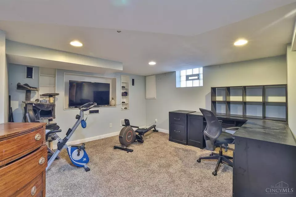  4110 Schenck Ave, Deer Park, OH 45236 photo 17