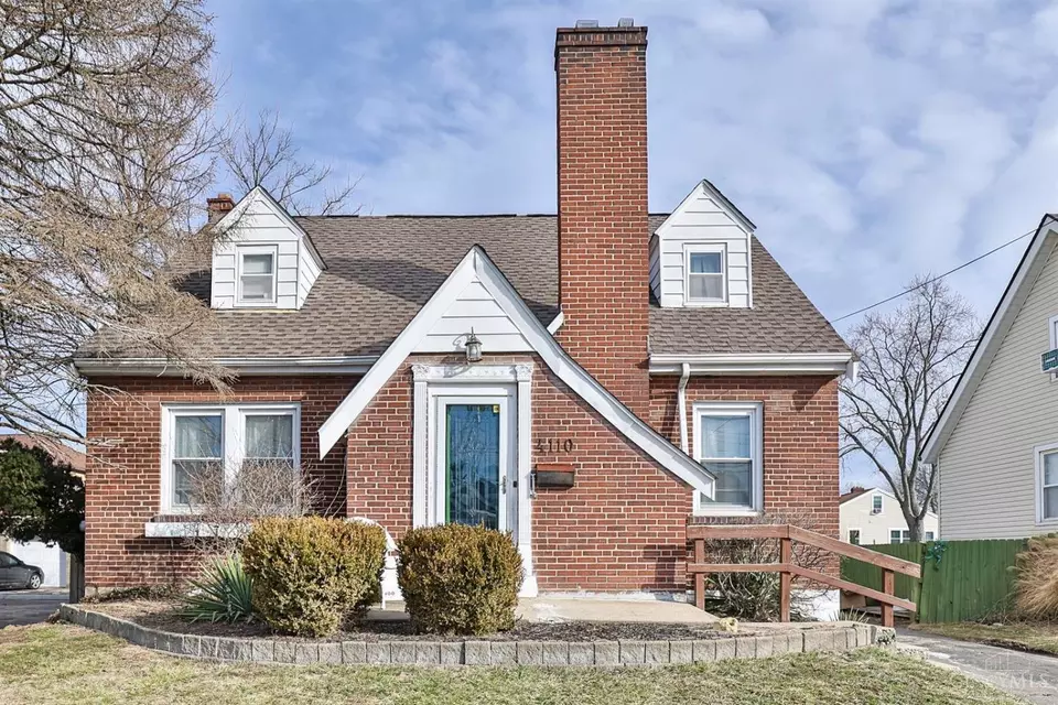  4110 Schenck Ave, Deer Park, OH 45236 photo 2