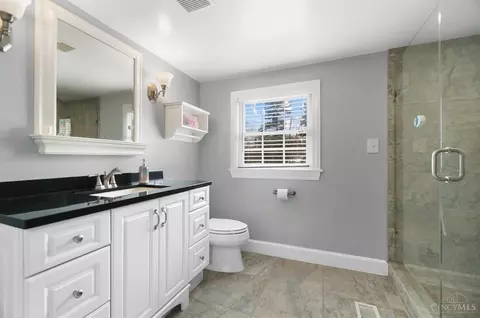 Bath - 7405 Demar Rd, Cincinnati, OH 45243 photo 7 of 8