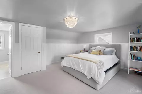 Bedroom - 7405 Demar Rd, Cincinnati, OH 45243 photo 4 of 7