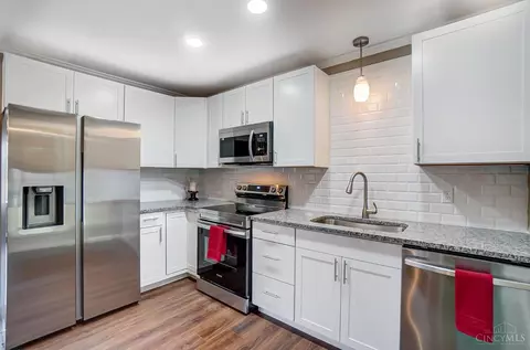 Kitchen - 8685 Wicklow Ave, Cincinnati, OH 45236 photo 2 of 3