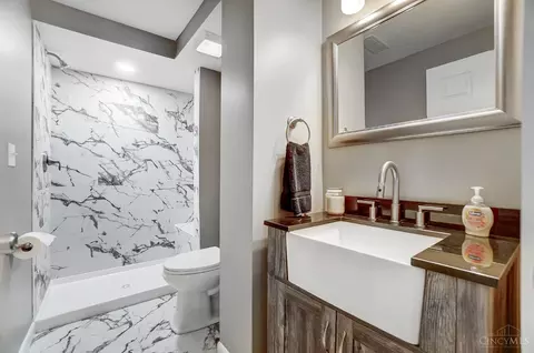 Bath - 8685 Wicklow Ave, Cincinnati, OH 45236 photo 5 of 5
