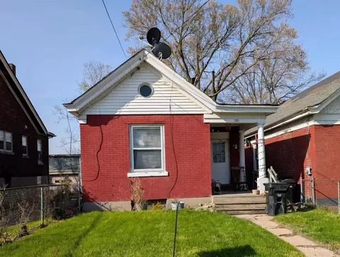 121 Sixty Eighth St, Cincinnati, OH 45216
