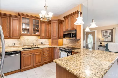 262 Forest Ave, Batavia, OH 45103 photo 9