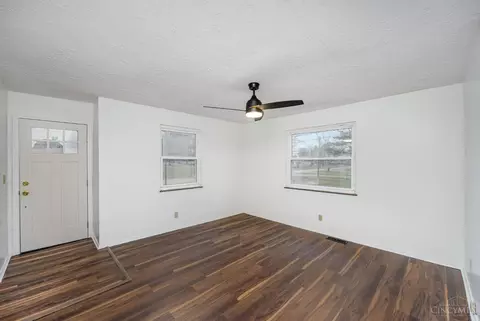 8477 Monroe Ave, Cincinnati, OH 45236 photo 3