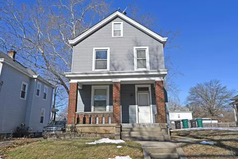 121 Huey Ave, Cincinnati, OH 45233