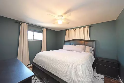 Bedroom - 685 Libbejo Dr, Cincinnati, OH 45233 photo 1 of 11