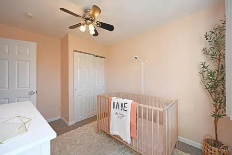 Bedroom - 685 Libbejo Dr, Cincinnati, OH 45233 photo 9 of 11