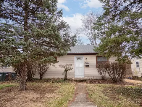6474 Simpson Ave, North College Hill, OH 45239