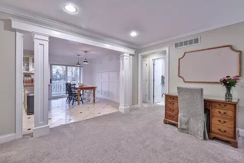 3654 Willowlea Ct, Cincinnati, OH 45208 photo 11