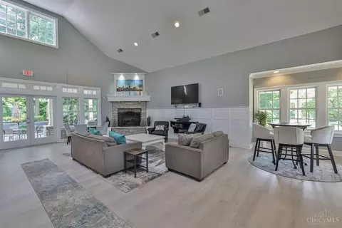 3654 Willowlea Ct, Cincinnati, OH 45208 photo 33
