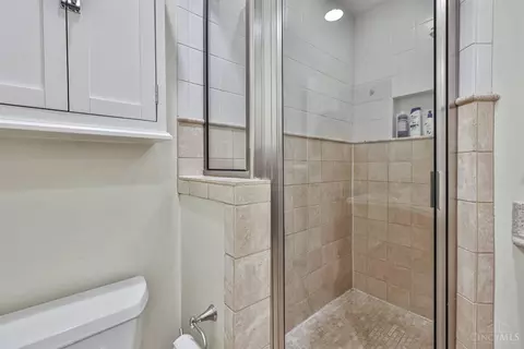 3654 Willowlea Ct, Cincinnati, OH 45208 photo 21
