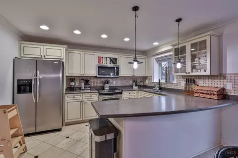 3654 Willowlea Ct, Cincinnati, OH 45208 photo 12
