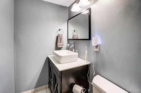8404 Mayfair St, Cincinnati, OH 45216 photo 30