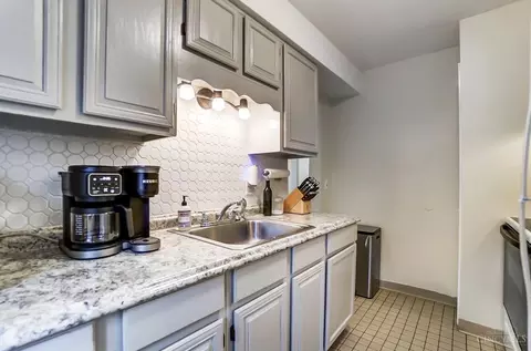 8404 Mayfair St, Cincinnati, OH 45216 photo 14