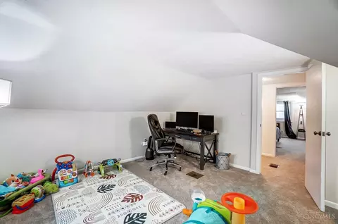 8404 Mayfair St, Cincinnati, OH 45216 photo 33