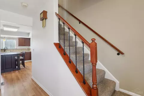 Entry Way - 2515 Carriagegate Ln, Maineville, OH 45039 photo 1 of 4