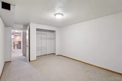 Bedroom - 2515 Carriagegate Ln, Maineville, OH 45039 photo 2 of 11