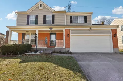 Exterior - 2515 Carriagegate Ln, Maineville, OH 45039 photo 3 of 13