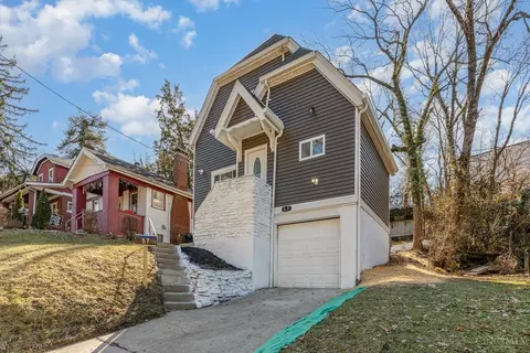 Exterior - 57 Ehrman Ave, Cincinnati, OH 45220 photo 3 of 7