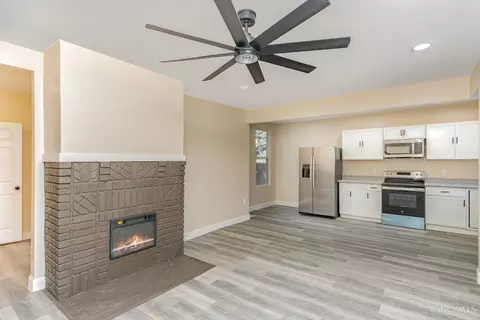 Living - 57 Ehrman Ave, Cincinnati, OH 45220 photo 1 of 1