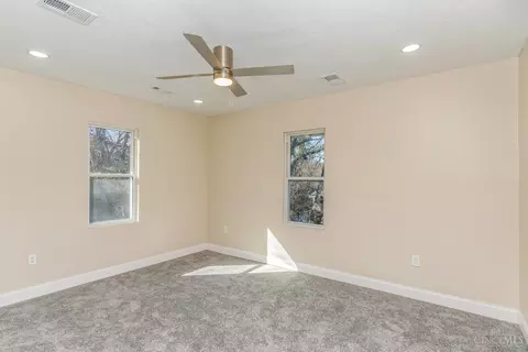 Bedroom - 57 Ehrman Ave, Cincinnati, OH 45220 photo 2 of 2