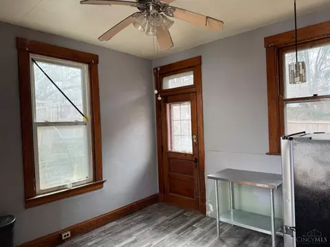 1264 Sunset Ave, Cincinnati, OH 45205 photo 11