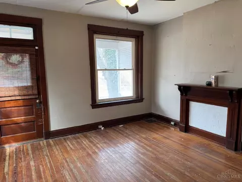 1264 Sunset Ave, Cincinnati, OH 45205 photo 4
