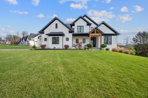 9526 Lakeside Estates Dr, Symmes Twp, OH 45140