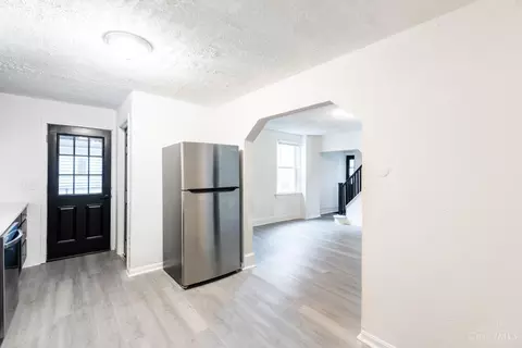 Entry Way - 1234 Dewey Ave, Cincinnati, OH 45205 photo 1 of 1