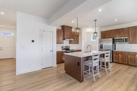 5993 Outlook Ct, Morrow, OH 45152 photo 3