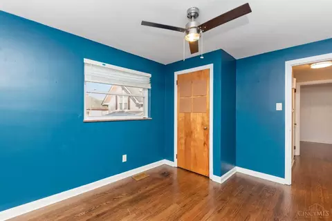 Bedroom - 6431 Bramble Ave, Cincinnati, OH 45227 photo 3 of 4