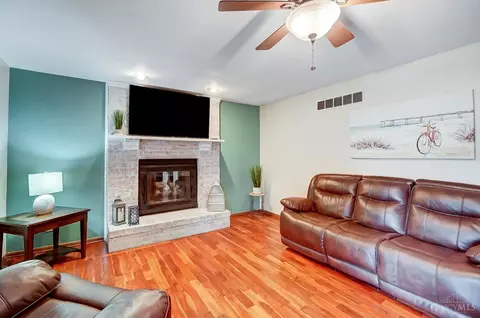7888 Deerhurst Pl, Maineville, OH 45039 photo 22