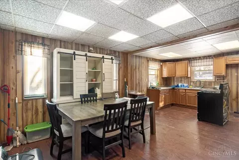 Entry Way - 3400 Corrine Ave, Cincinnati, OH 45238 photo 1 of 1