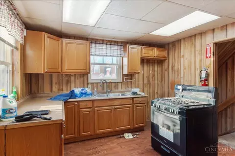 Kitchen - 3400 Corrine Ave, Cincinnati, OH 45238 photo 1 of 1