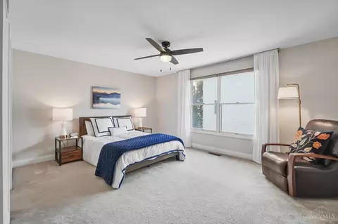 Bedroom - 2528 Hackberry St, Cincinnati, OH 45206 photo 1 of 8