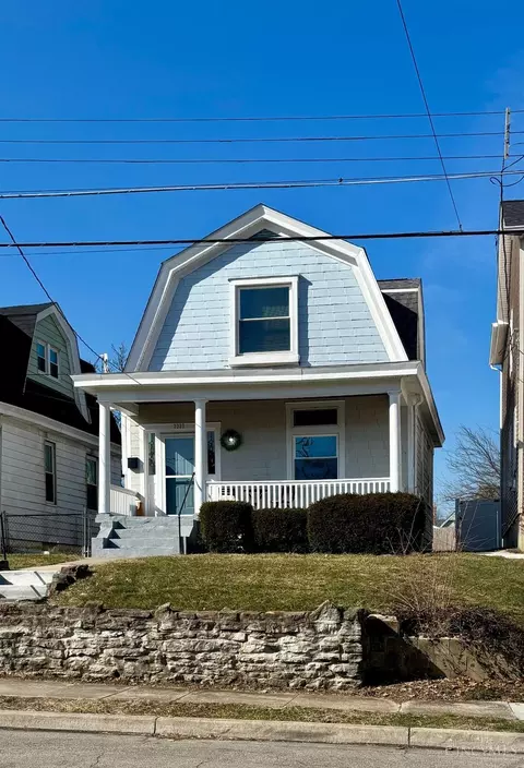 Exterior - 3337 Graydon Ave, Cincinnati, OH 45207 photo 5 of 5