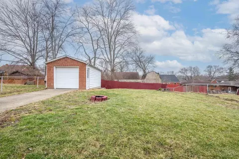 Exterior - 9172 Neil Dr, Cincinnati, OH 45231 photo 6 of 8