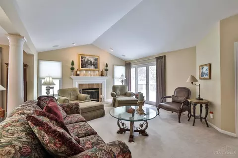 8910 Kemper Rd, Montgomery, OH 45249 photo 6