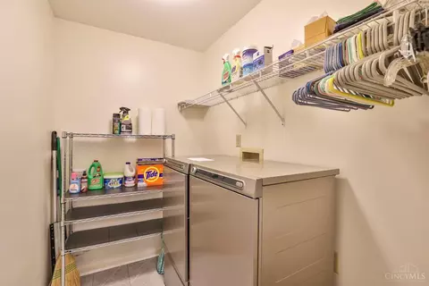 8910 Kemper Rd, Montgomery, OH 45249 photo 21
