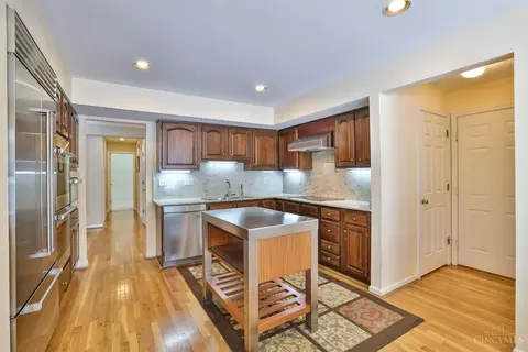 8910 Kemper Rd, Montgomery, OH 45249 photo 12