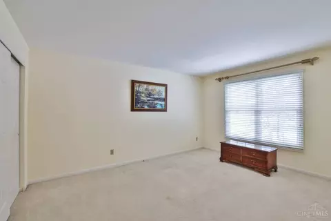 8910 Kemper Rd, Montgomery, OH 45249 photo 19