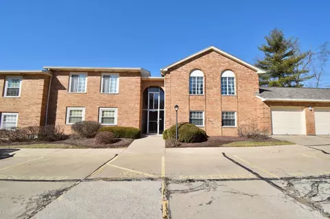 5090 Old Oak Trl, Cincinnati, OH 45238