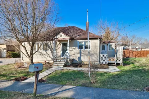 8203 Maineville Rd, Maineville, OH 45039