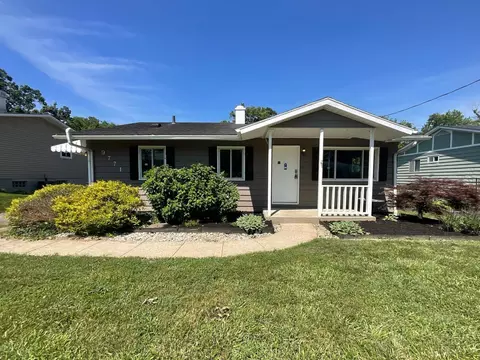 9771 Wildbrook Ln, Cincinnati, OH 45231