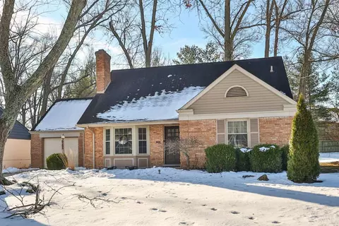 6265 Lusanne Ter, Cincinnati, OH 45230