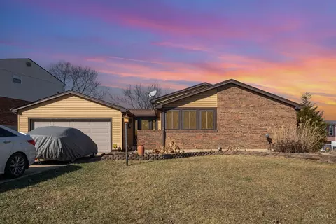 2580 Bellbranch Ct, Cincinnati, OH 45231