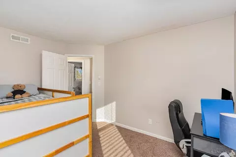 Bedroom - 2825 Haig Ave, Kettering, OH 45419 photo 5 of 5