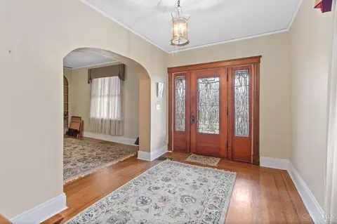 Entry Way - 1141 Overlook Ave, Cincinnati, OH 45238 photo 1 of 4