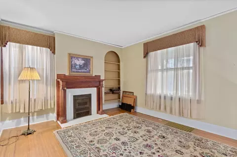 Living - 1141 Overlook Ave, Cincinnati, OH 45238 photo 2 of 2